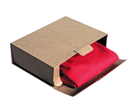 Scatola felpa neutra 261x190x83